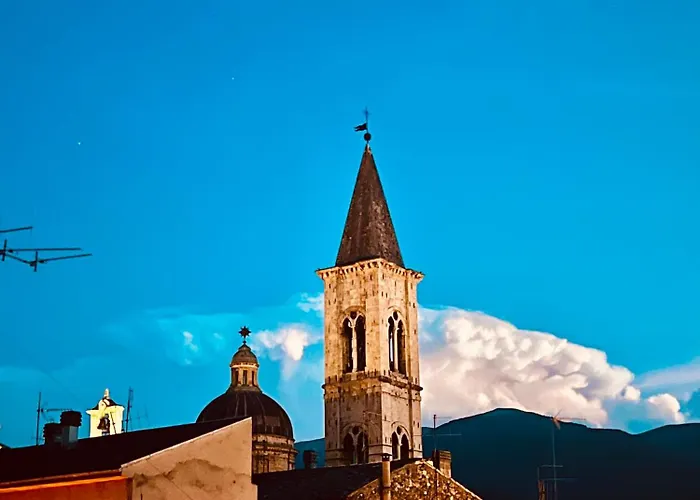 Regina D'aragona Apartment