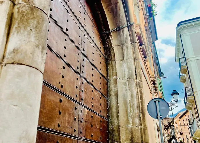 Regina D'aragona Apartment